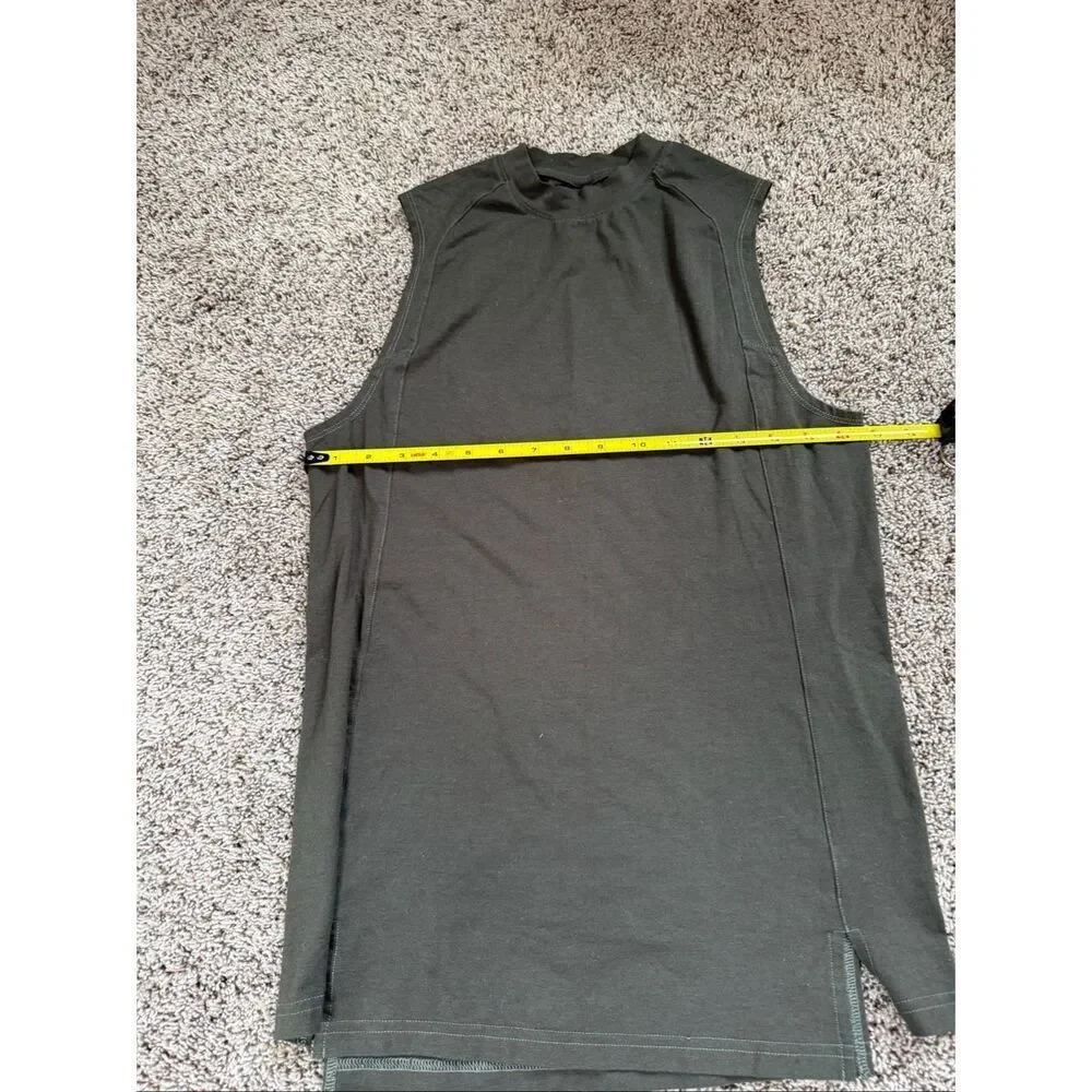 Alphalete Olive Green Sleeveless High Neck Athletic Tank Top Women’s S/M
